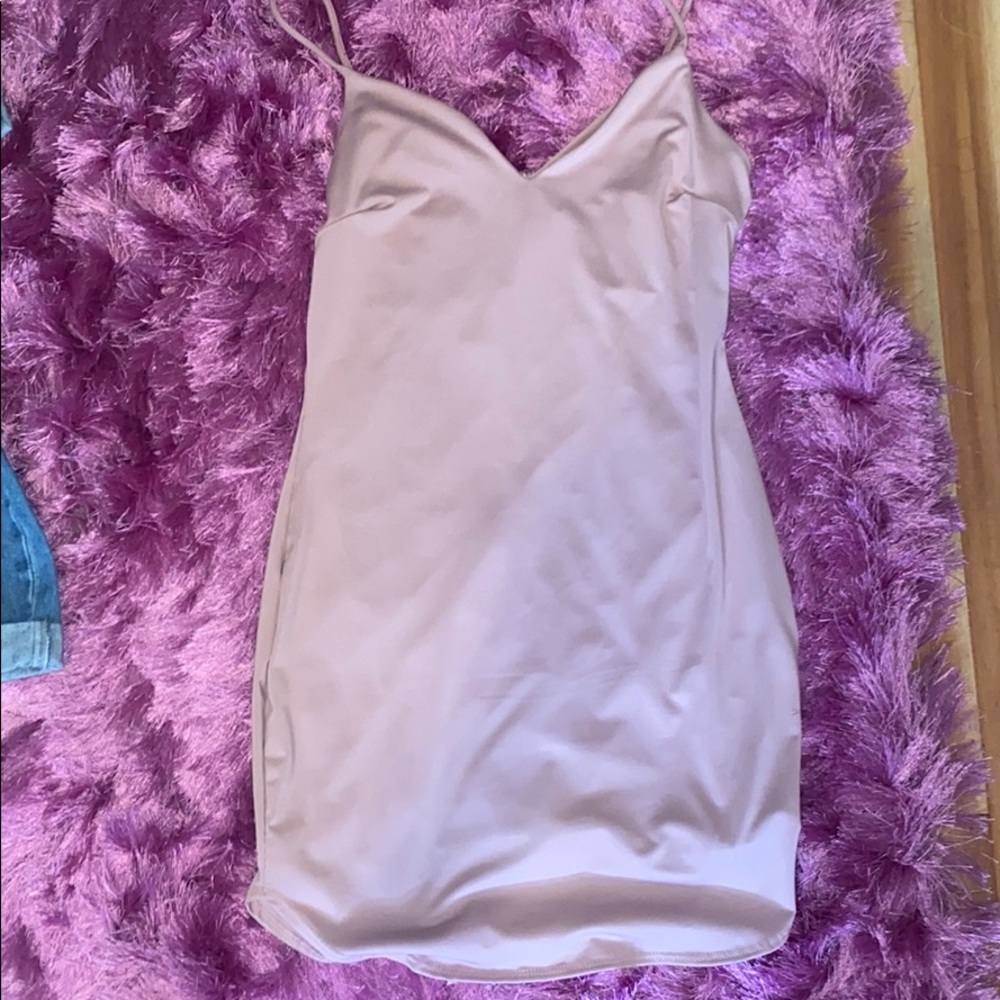 Windsor Mauve Mini V-neck dress